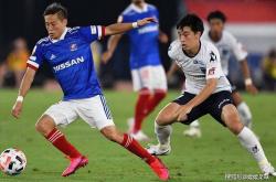 lol全球总决赛-包含鹿岛鹿角新一轮胜利晋级，下战书中超劲旅的词条