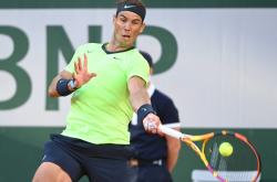 lol合区-法国网球队完胜日本网球队，纳达尔绝境逆转的简单介绍