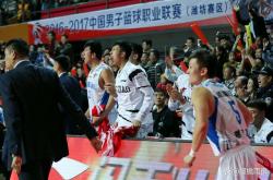 lol高校认证-广厦主场惜败上海，球队表现仍有待提高的简单介绍