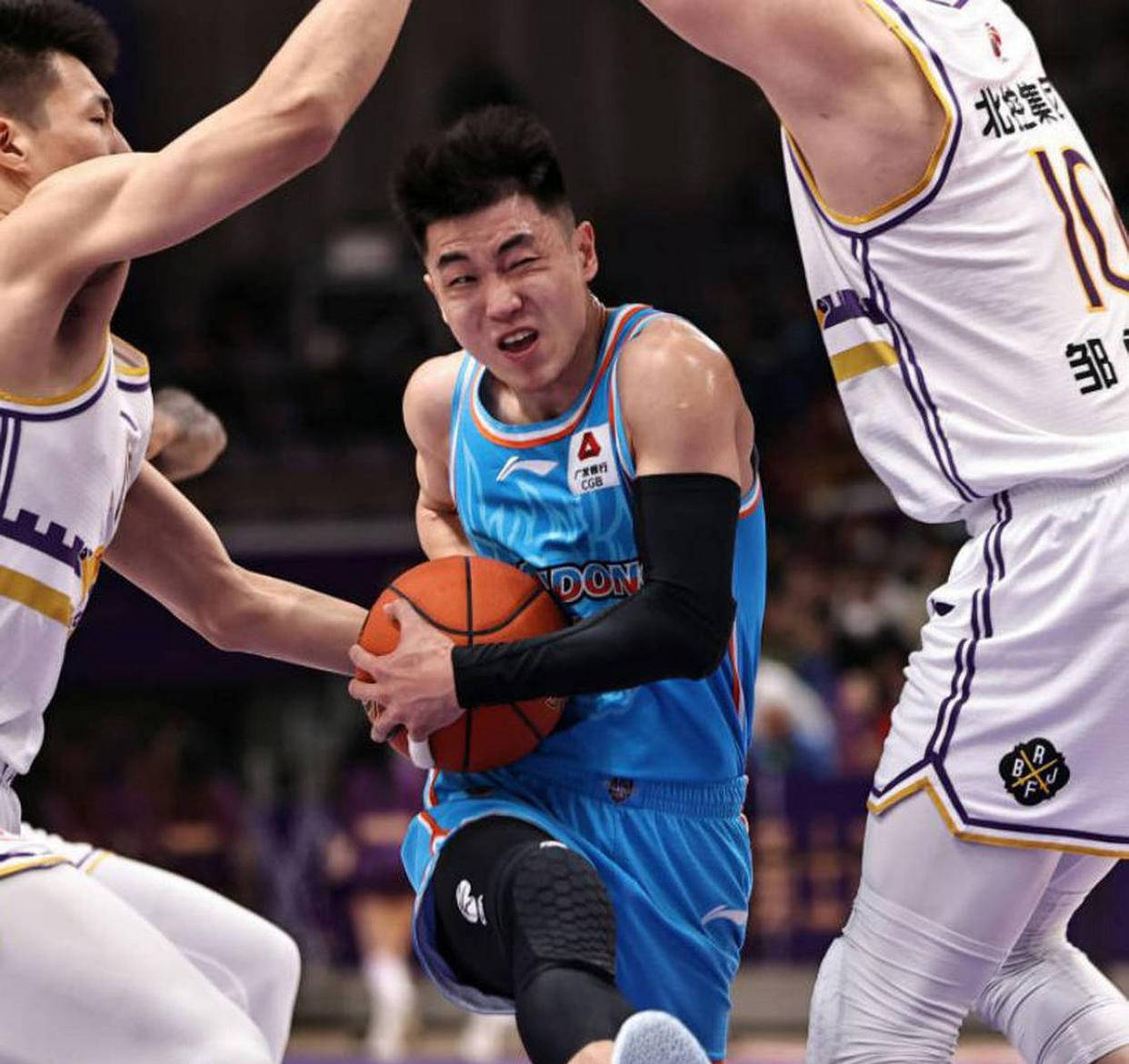 陕西男篮将迎战山东队，冲刺成功