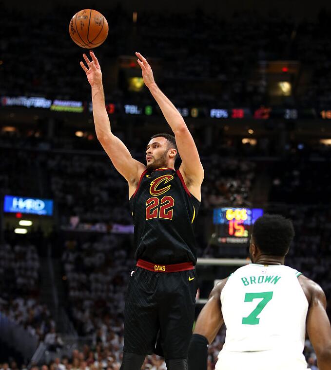 包含勇士道勒子同尼巢合乔队在身合族的词条