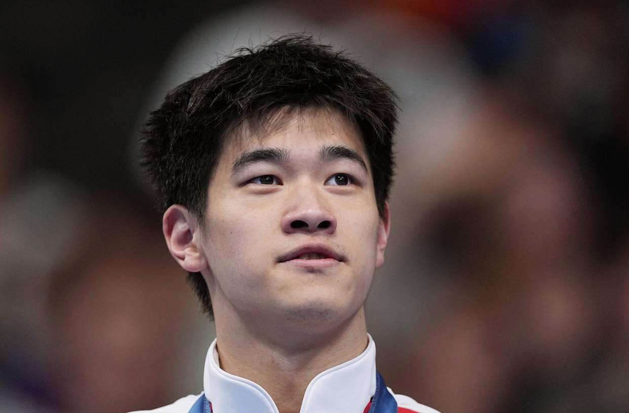 包含法国游泳名将夺冠，破本国纪录成为焦点的词条