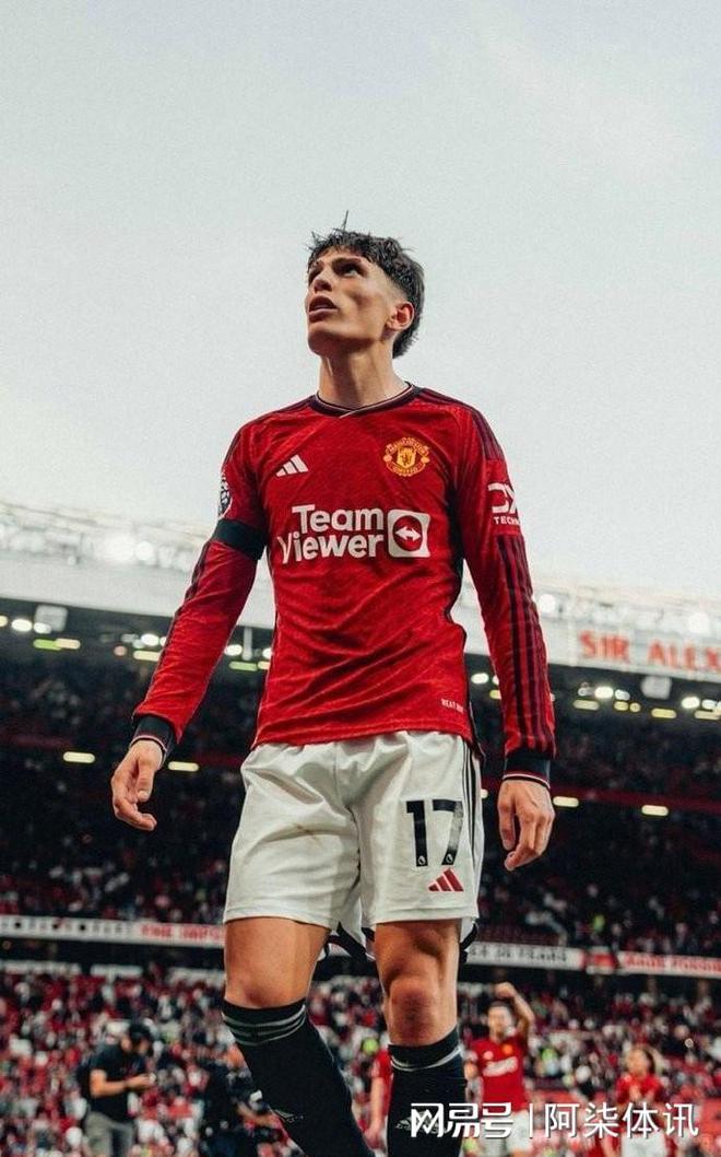 阿根廷天才球员在英超联赛中受伤