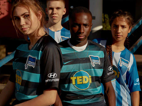 柏林赫塔客场击败法兰克福，保持不败纪录的简单介绍