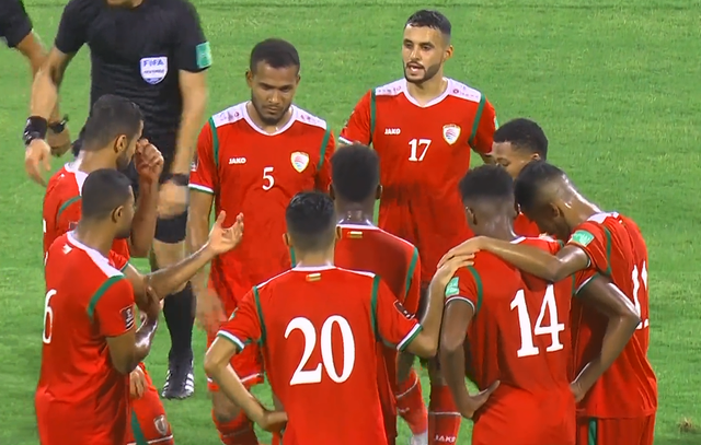 包含越南球队惨遭淘汰，落后亚洲强队的词条