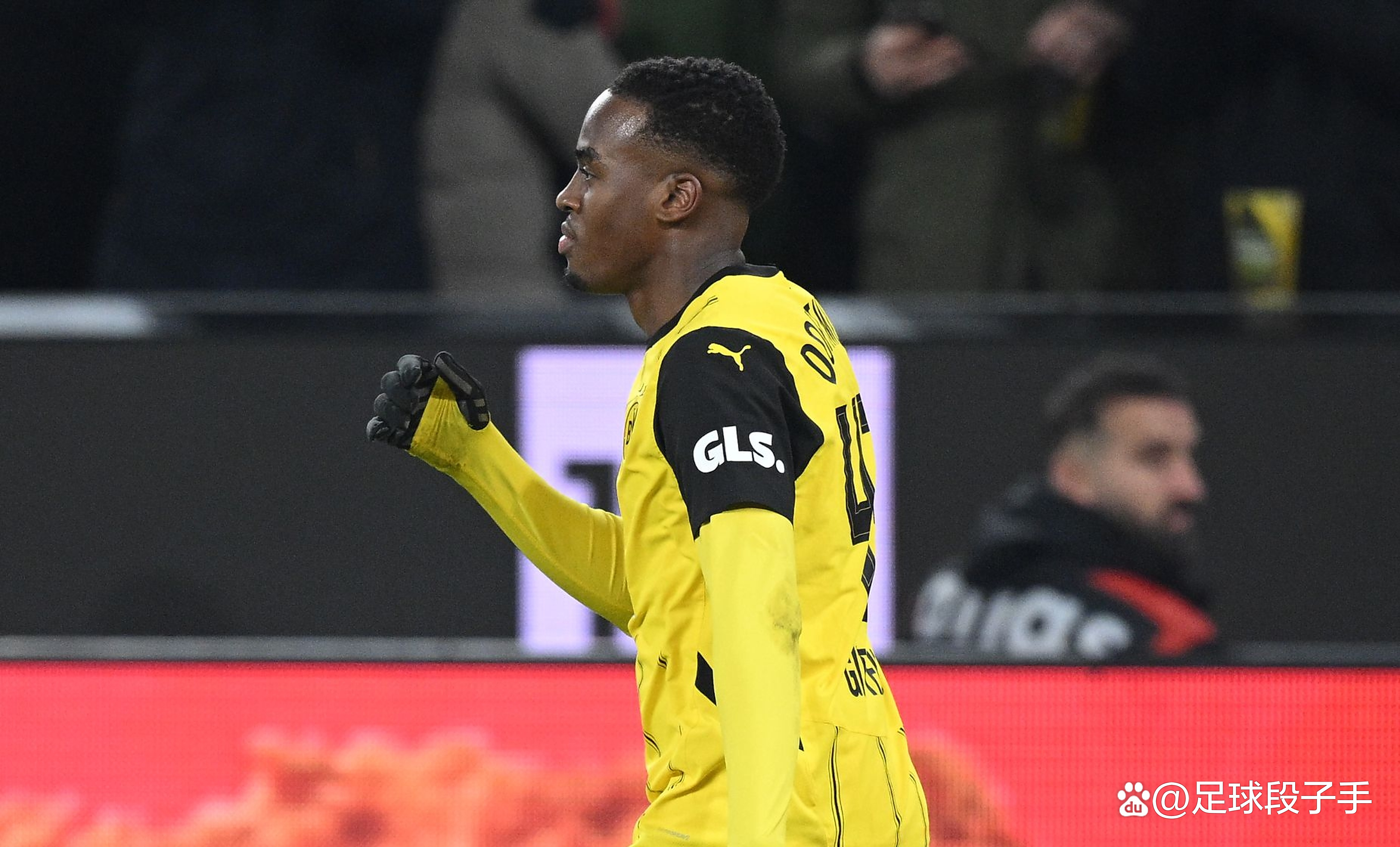 拜仁慕尼黑绝杀切尔西，豪取三分的简单介绍