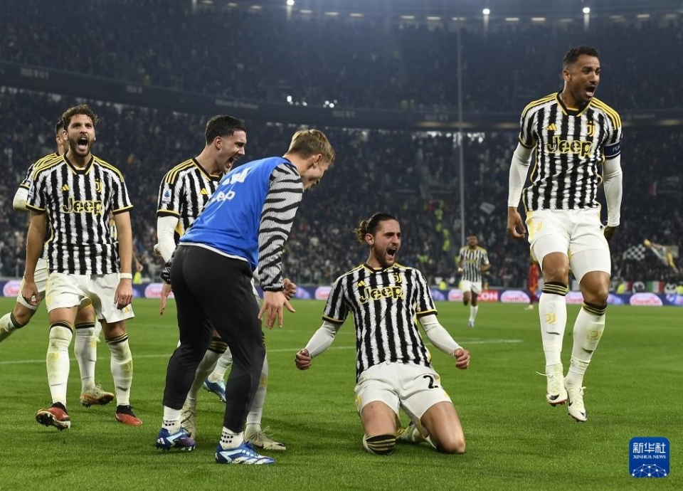 尤文图斯再胜巴勒莫保持领先优势