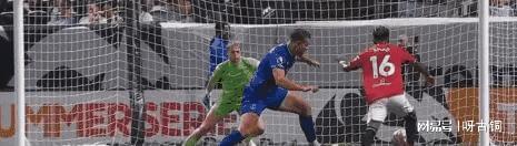 关于艾因霍温主场破门得手，取得胜利的信息