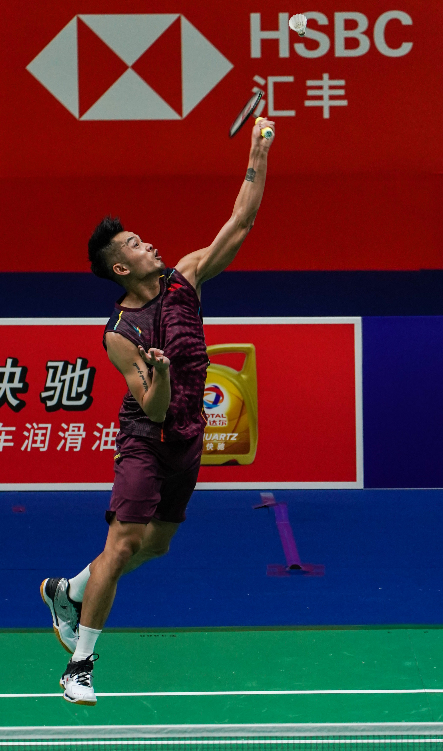 包含泰国羽毛球队险胜中国羽毛球队，林丹高光表现的词条